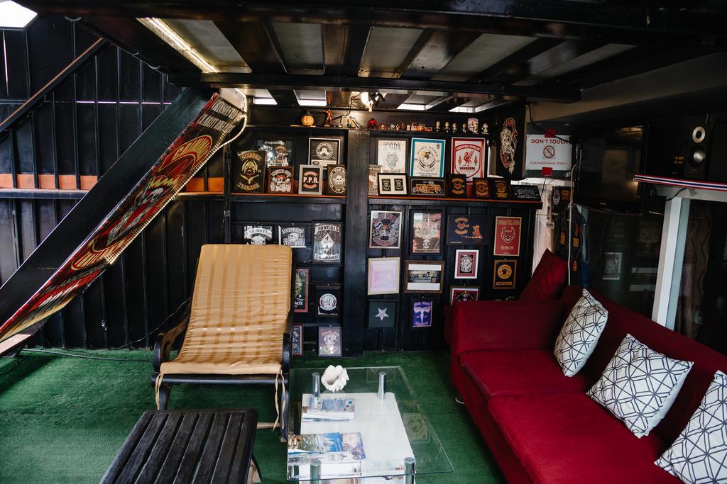 Cassette Hostel Chiang Mai Bagian luar foto