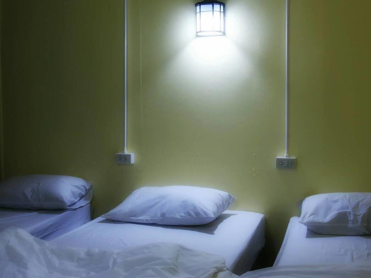 Cassette Hostel Chiang Mai Bagian luar foto