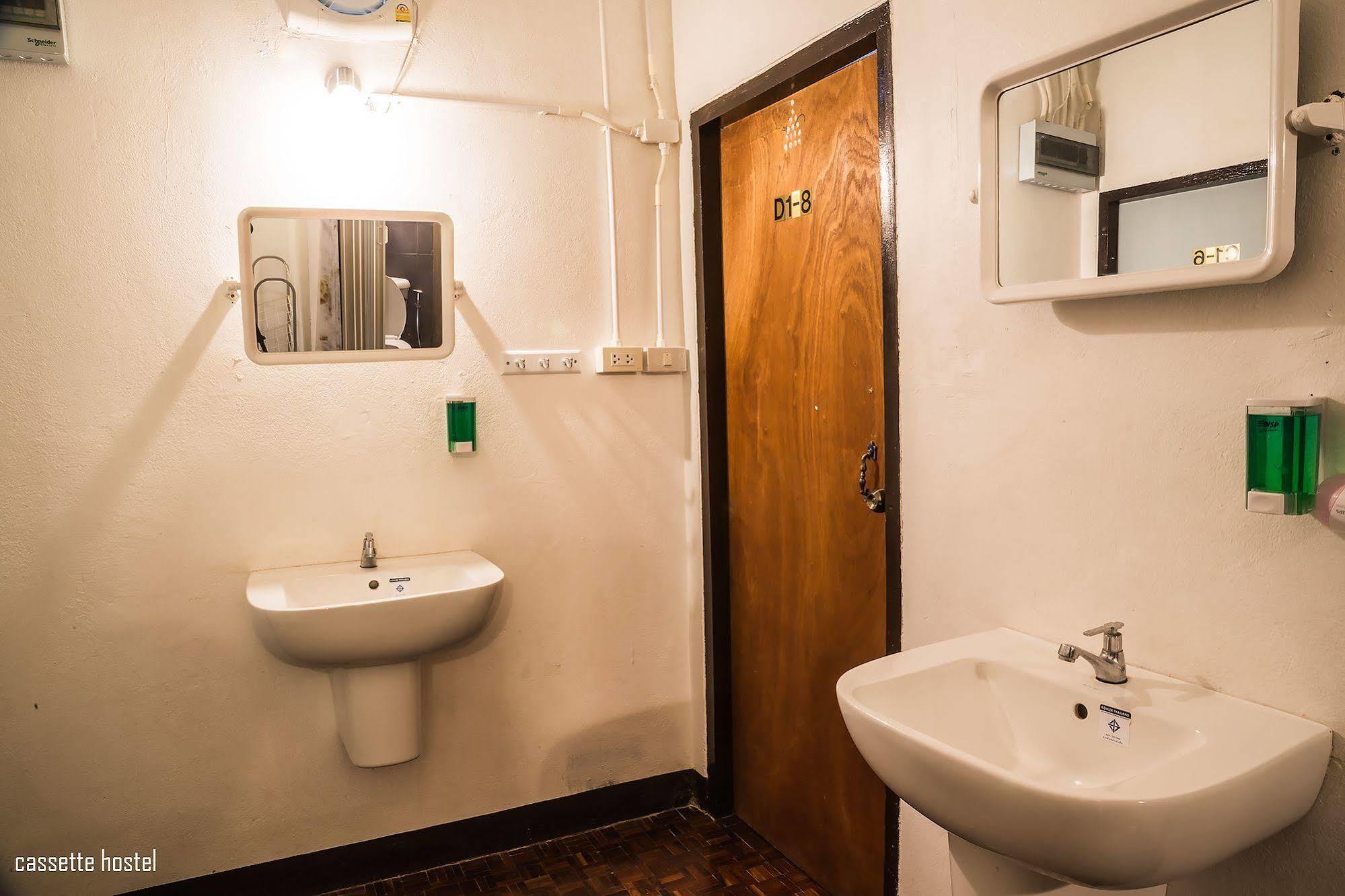 Cassette Hostel Chiang Mai Bagian luar foto